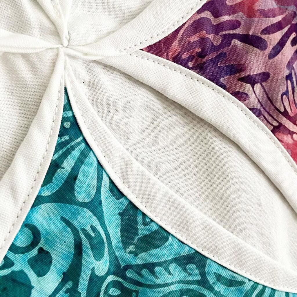 Cathedral Windows Quilt detailed