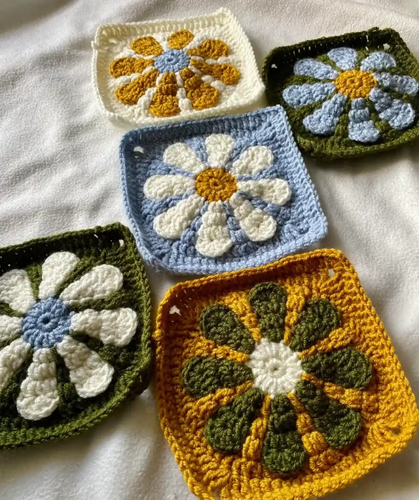 Retro Daisy Flower Crochet Blanket