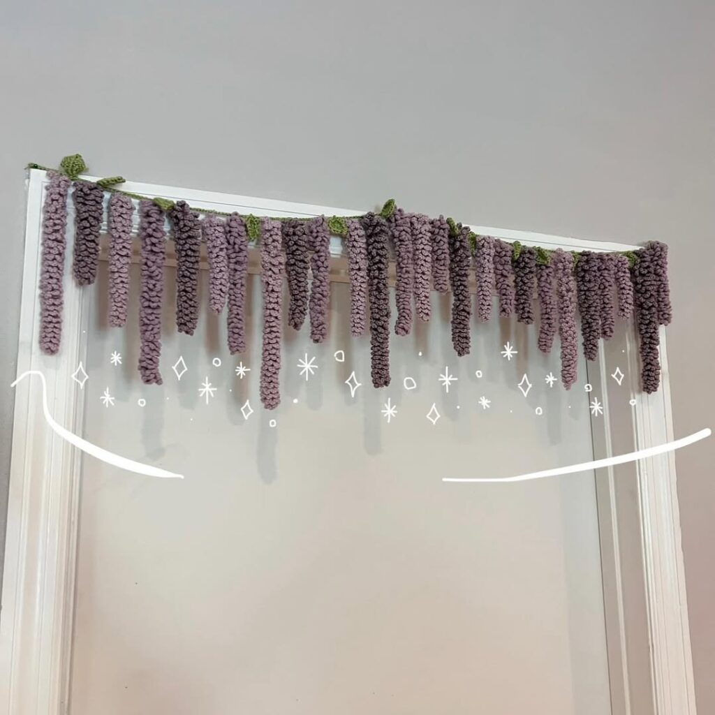 Another model of Crochet Wisteria Pattern.