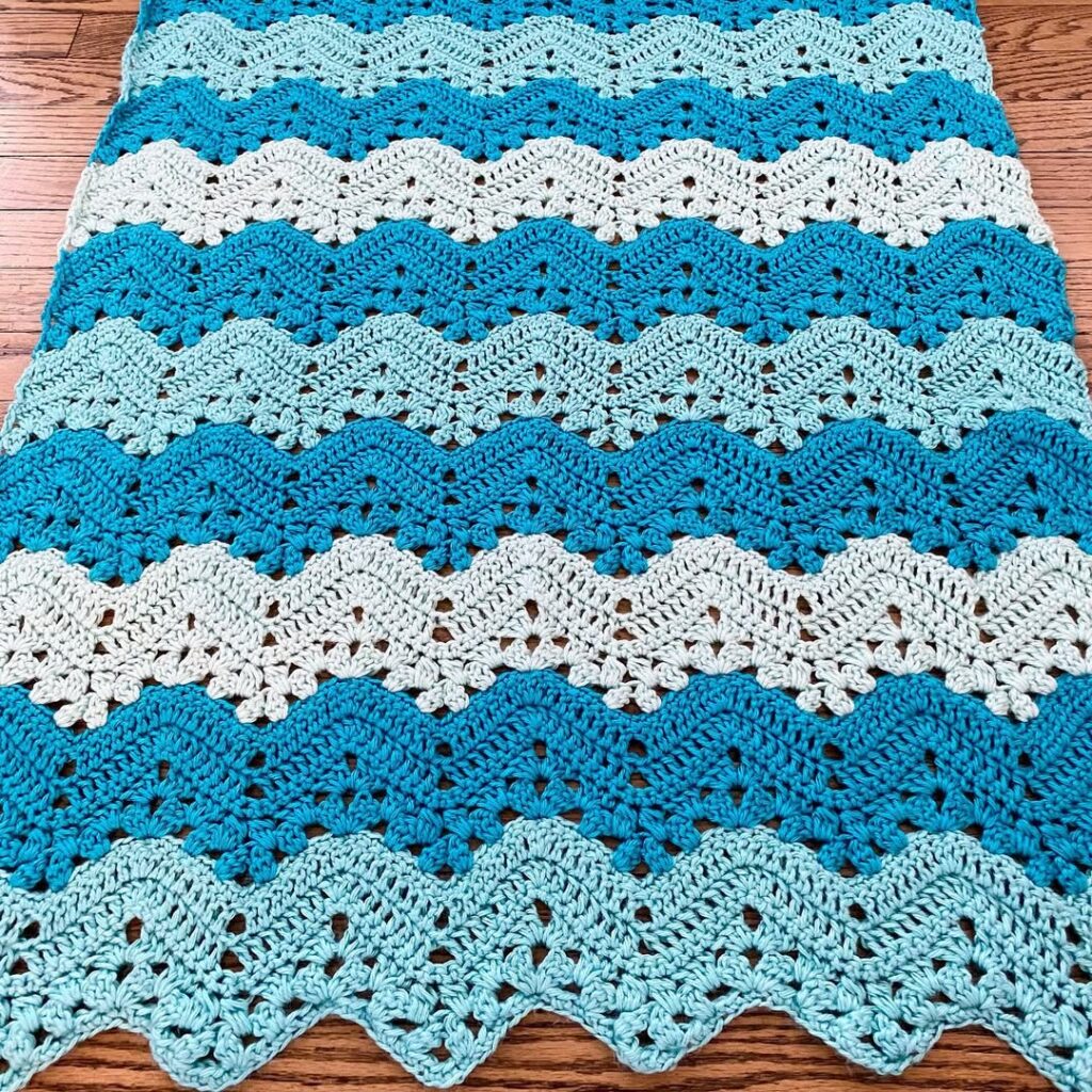 Another model of 6-Day Baby Blanket crochet pattern made by @hstuart3