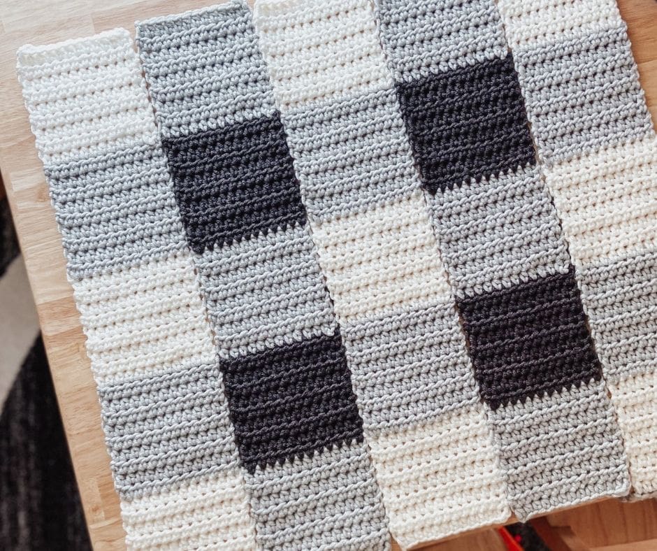 crochet gingham blanket