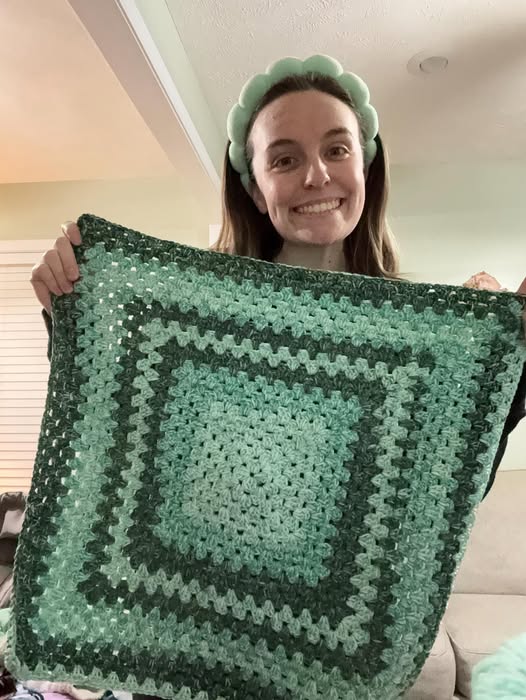 Another easy granny square blanket
