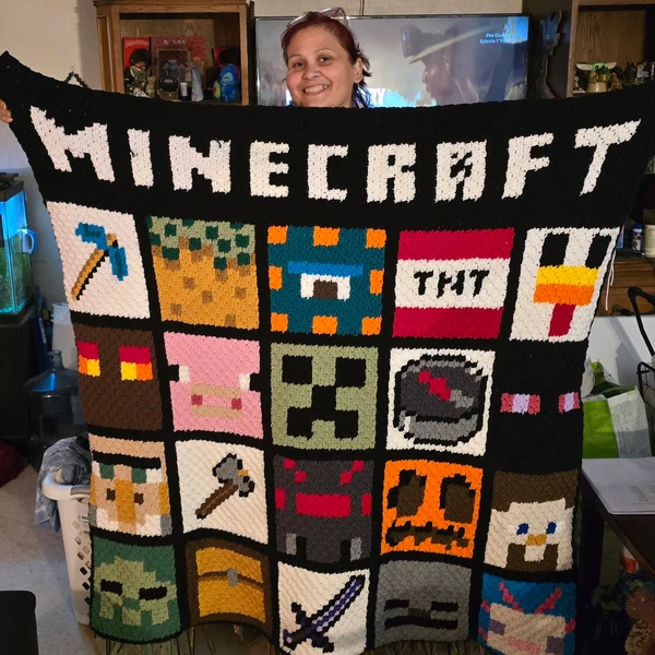 Minecraft crochet blanket C2C pattern large pixel character design