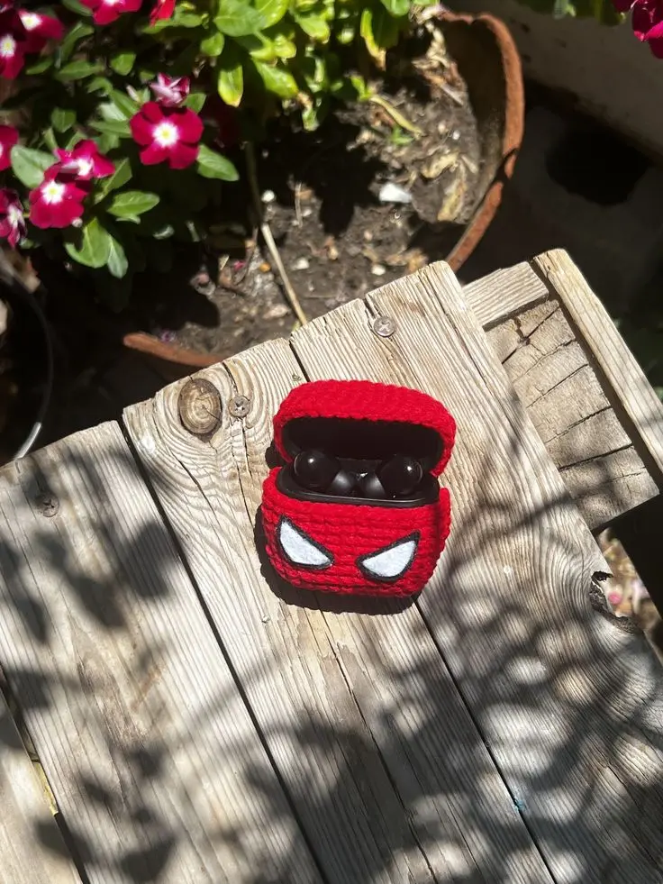 Spider-man AirPod Case tutorial free crochet