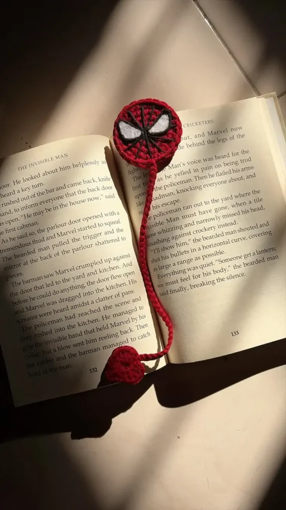A Spider-Man Bookmark crochet pattern free
