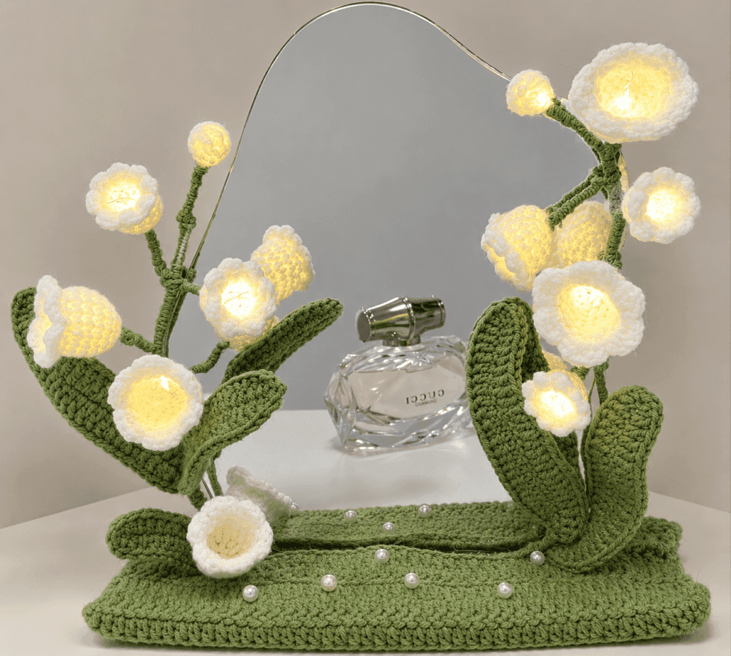 Lily of Flower mirror crochet pattern 