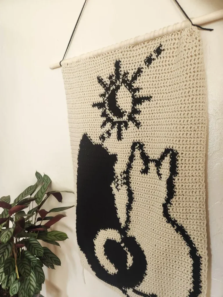 Sun and Moon Cat Tapestry crochet pattern - crochet room idea