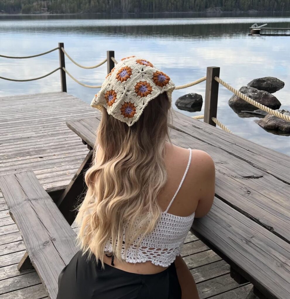 Crochet Daisy Bandana Pattern Free - on outfit