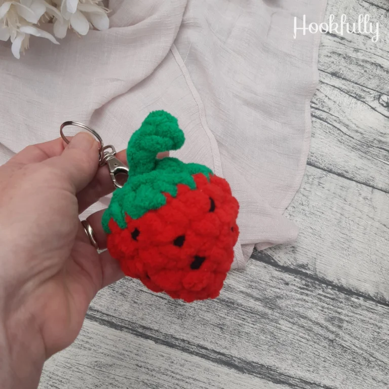 crochet strawberry keychain pattern free