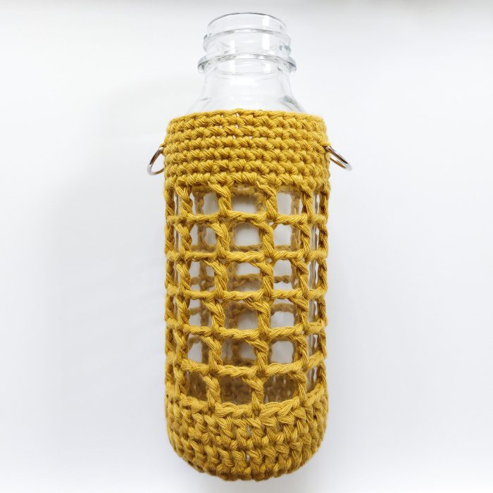 Crochet Mesh Bottle Holder with D-Ring Pattern Free