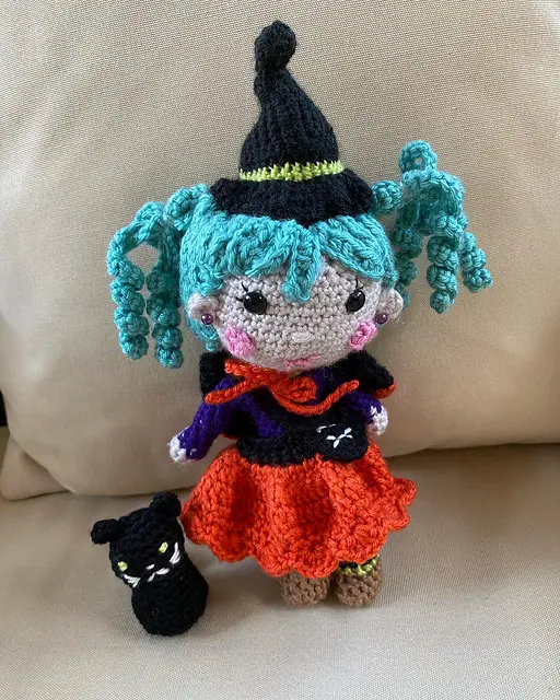 Free Halloween Crochet Patterns - Witch Doll Amigurumi
