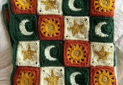 Sun, Moon and Stars Granny Square blanket finished