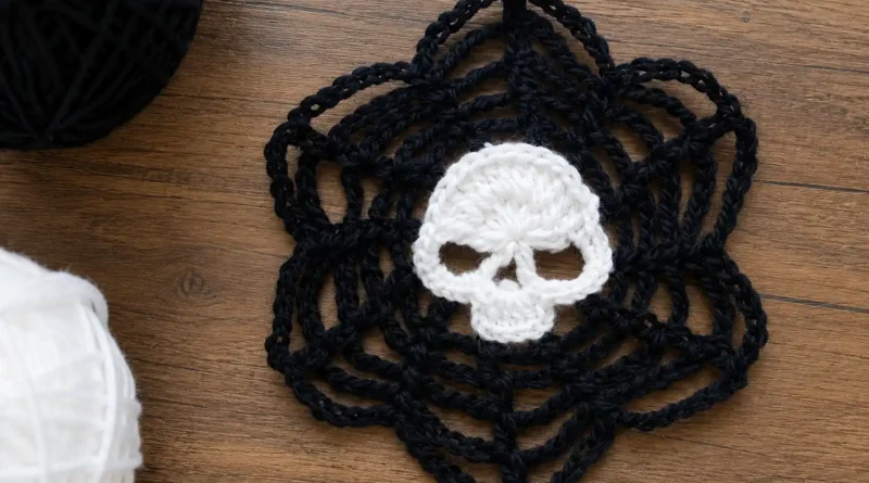 Web Skull Granny Square Pattern Free